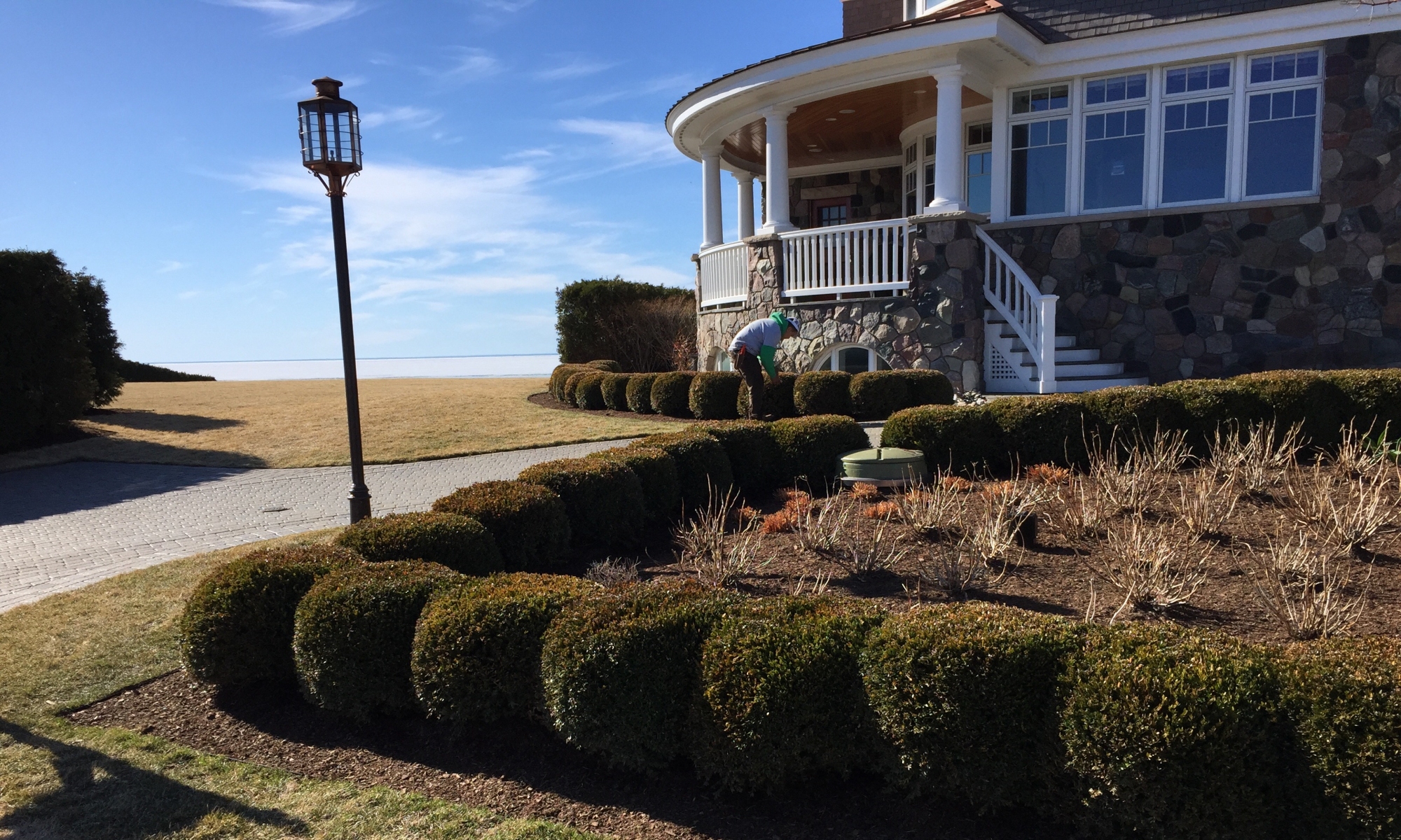 Spring Mulching at Petoskey lake home