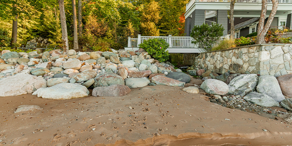 shoreline preservation with large boulders by Vidosh